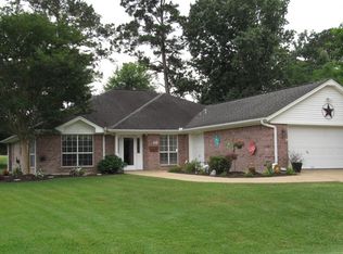 101 Rolling Spgs, Trinity, TX 75862