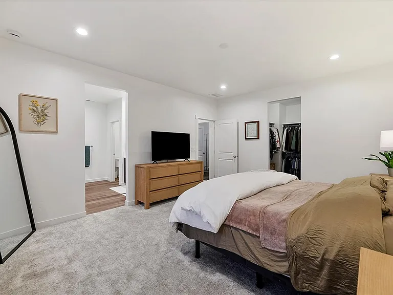 14588 Cooper Sunrise Dr — Photo 29