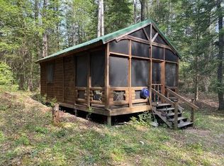 1445 Lakeside Trl, Barton City, MI 48705