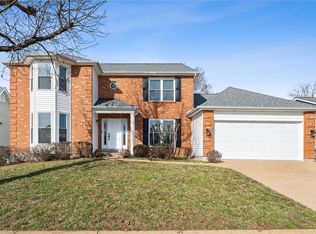 3033 Piney Pointe Dr, Saint Louis, MO
