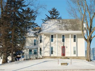 8187 S Honeytown Rd, Fredericksburg, OH 44627