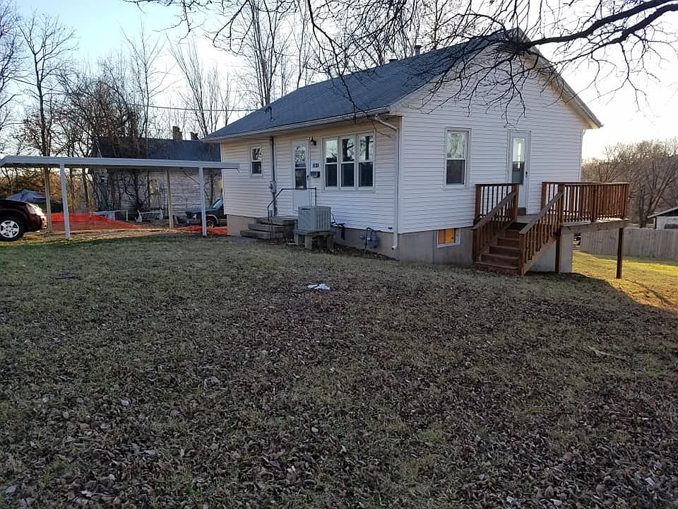 1st image of 204 S Hale St