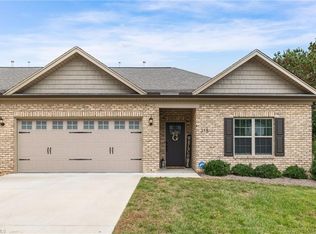 315 Kingsfield Forest Dr, Archdale, NC 27263