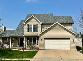 633 Sedgegrass Dr, Champaign, IL