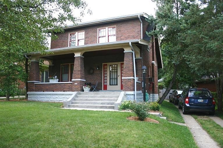 1st image of 1620 Robinson Cir
