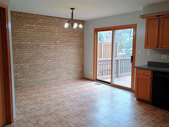 5th image of 33 Cliffside Circle Dr #33