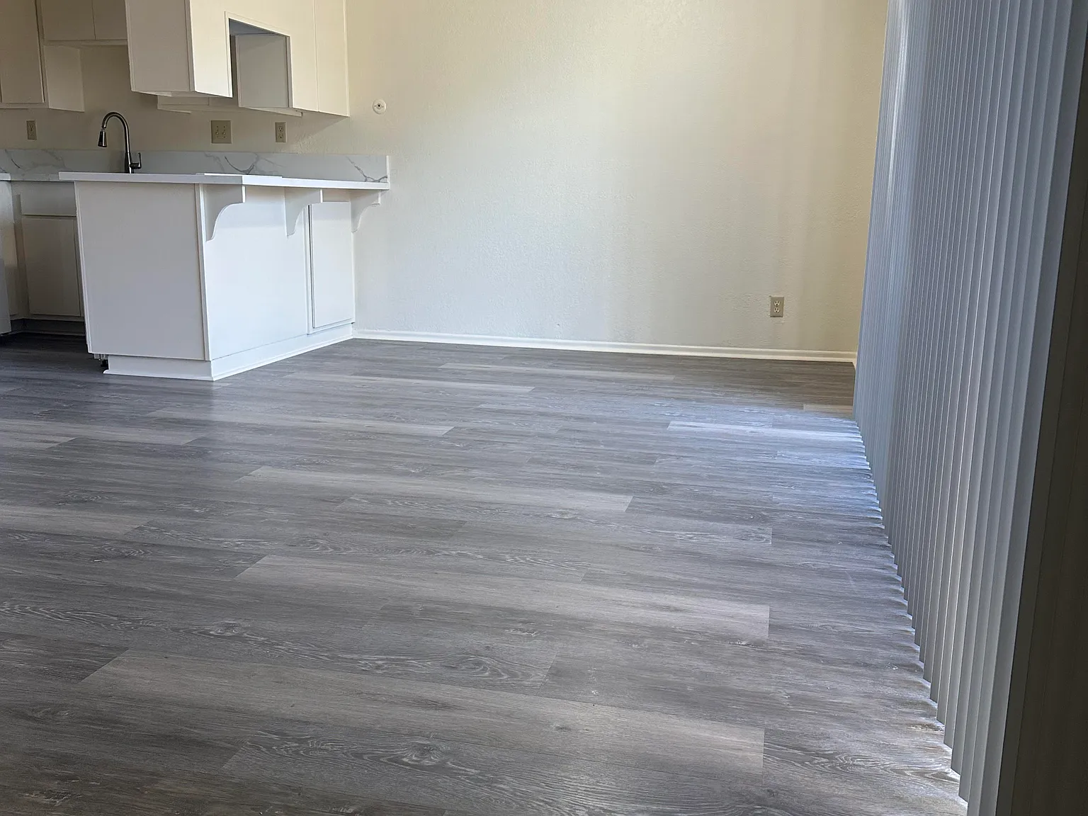 1 bed, 675 sqft, $2,200 — Photo 3