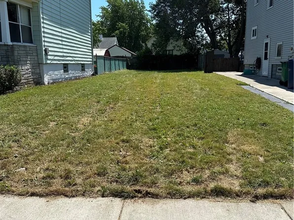 235 Columbus Ave #5, Buffalo, NY 14220