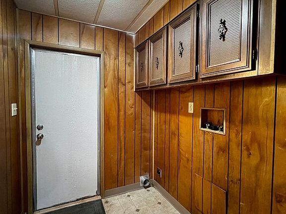 3rd image of 721 S 83rd Ave