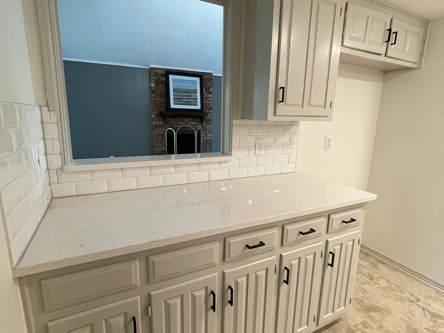 3 bed, 1839 sqft, $2,295 — Photo 3