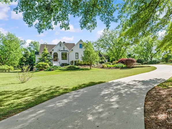 1110 Summit Circle, Watkinsville, GA 30677