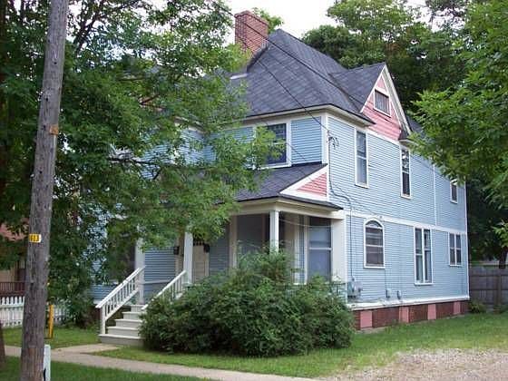 1st image of 412 Woodward