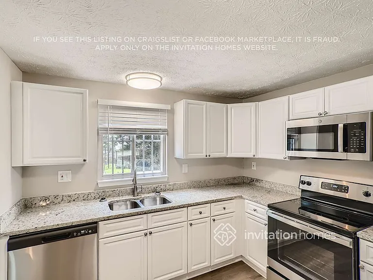 6083 Raintree Bnd — Photo 12