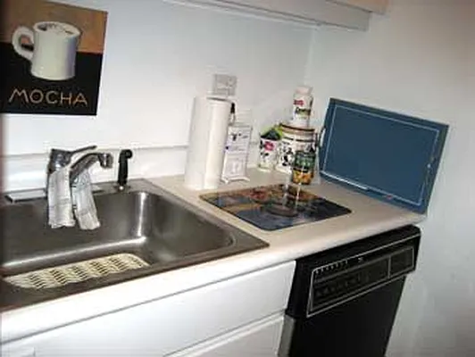 Rented by CCG Real Estate Brokerage | media 18