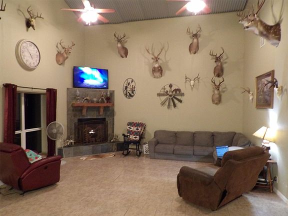 4th image of 10967 Fm 1486 Rd