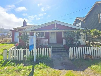 7995 Marigold St, Rockaway Beach, OR, 97136