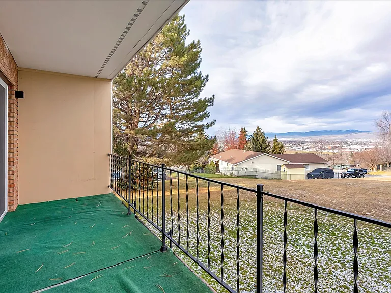 509 Westview Dr — Photo 5