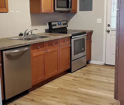 2nd image of 306 Central Ave #307-4