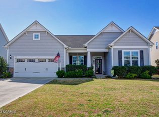 110 Hampton Dr, Holly Ridge, NC 28445