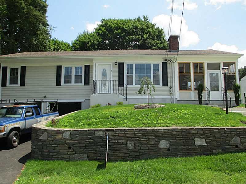 1st image of 8 Mongone Dr