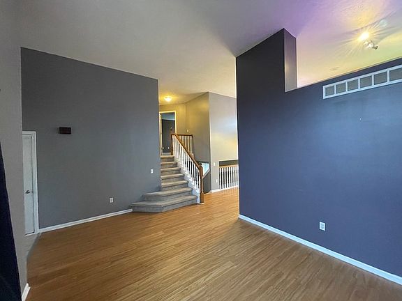 4th image of 5643 E Grove Dr SE