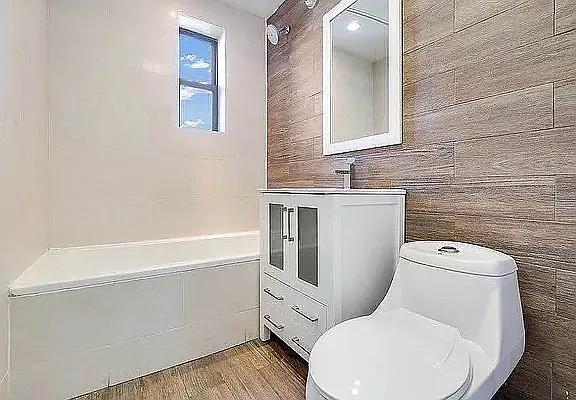 Rented by ATM Realty Service Inc | media 4