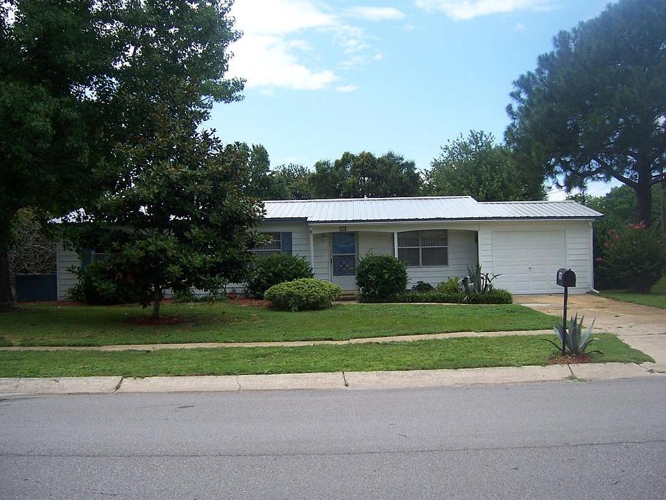 1st image of 151 N Lorraine Dr