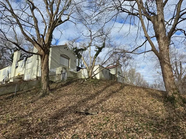 800 Prospect St, Connersville, IN 47331