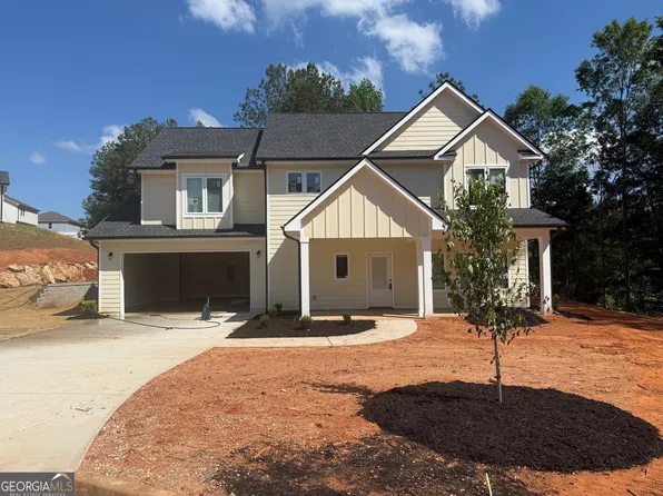 155 Boulder Dr, Toccoa, GA 30577