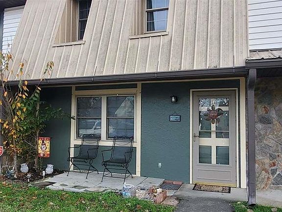 2nd image of 625 S Asbury Rd Unit 11