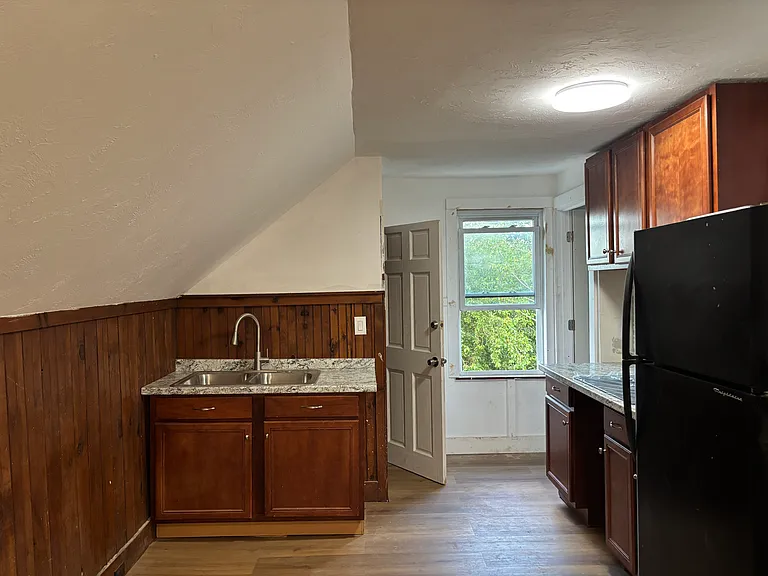 43 Tweed St #3 — Photo 10