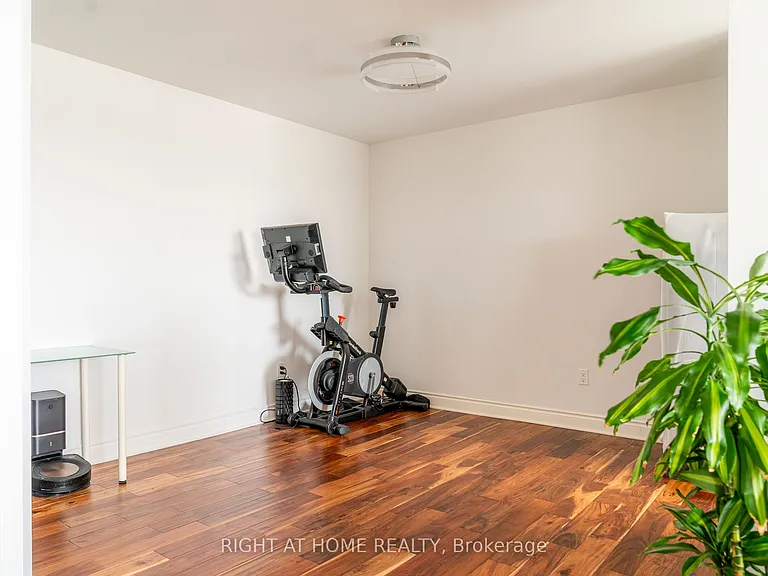 1320 Islington Ave #1003 — Photo 8