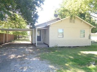 510 Massey Tompkins Rd, Baytown, TX 77521