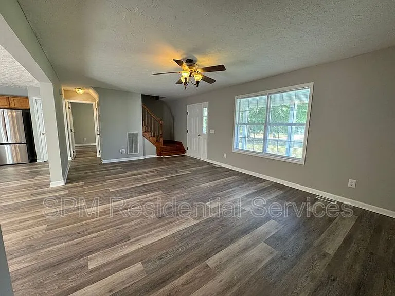 8985 Stephens Church Rd — Photo 7
