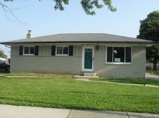 13849 Hartill Ave, Warren, MI 48089