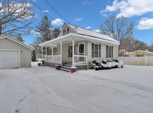 3583 2nd St, Hadley, MI 48440