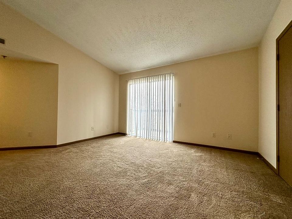 Briarwood 100 Northfield Dr Normal IL Zillow