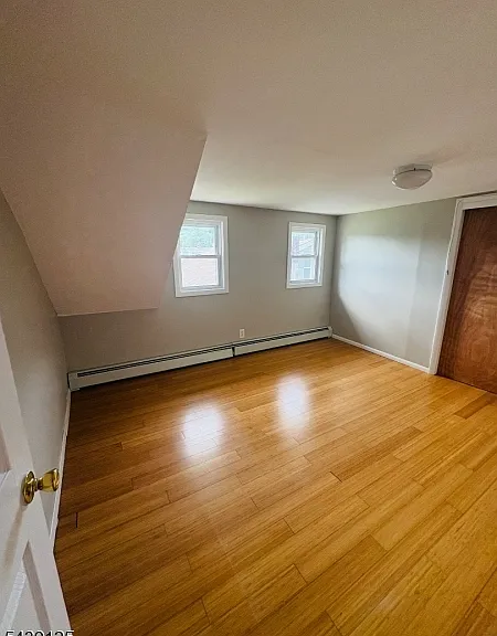 614 Main St — Photo 12