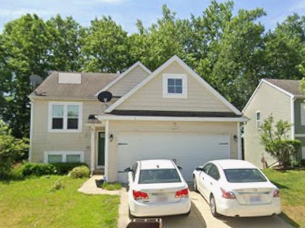 8627 Pinnebog River Dr