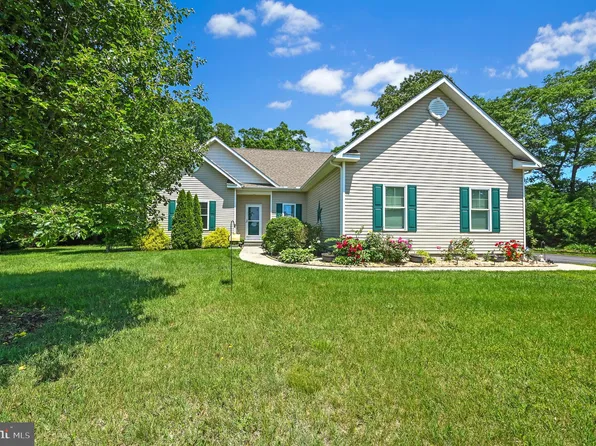 32785 Tussock Dr, Laurel, DE 19956