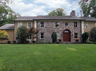 43 Gordon Rd, Essex Fells, NJ 07021