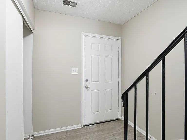 The Eclipse Apartment Homes — Photo 34