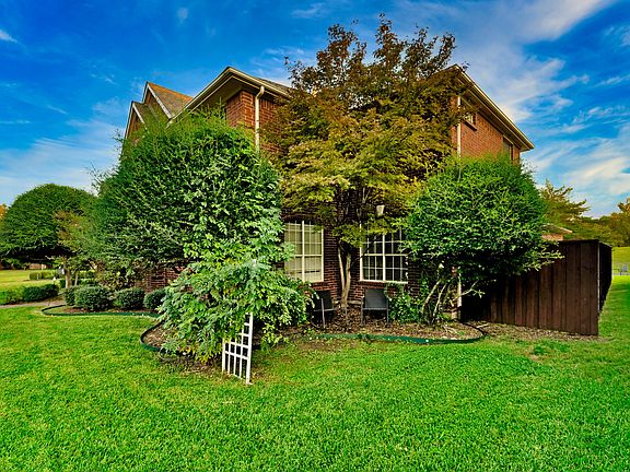 5th image of 3108 Glory Ln