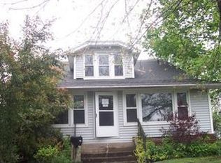 204 James St, Carterville, IL 62918