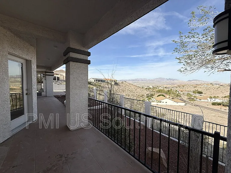 2917 Desert Vista Dr — Photo 34
