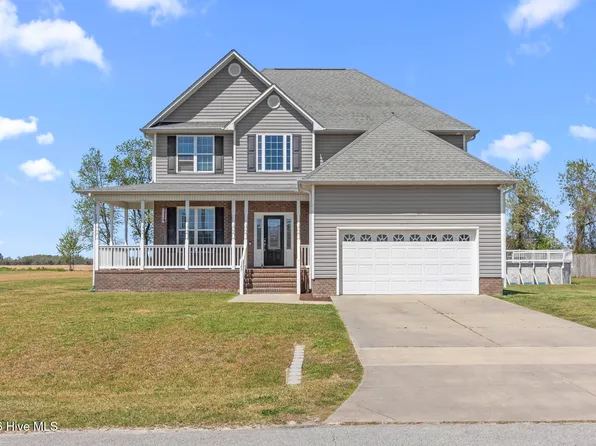 123 Farmington Drive, Richlands, NC 28574