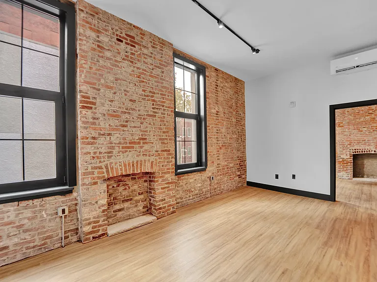117 Penn Ave #204 — Photo 4