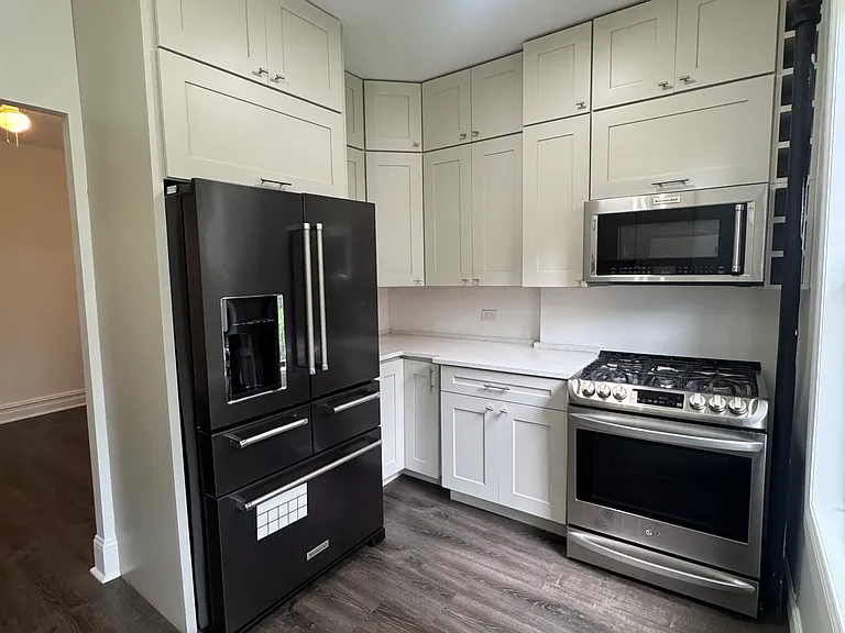 61-25 Madison St #1 — Photo 9