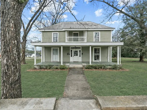 300 E Montgomery St APT 2, Milledgeville, GA 31061