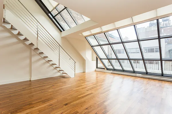 Rented by Vivaldi Real Estate | media 12